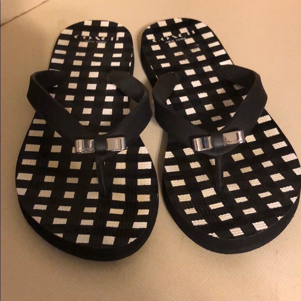 Coach flip flops